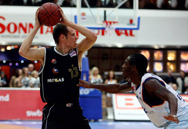 此更难被 此更难被